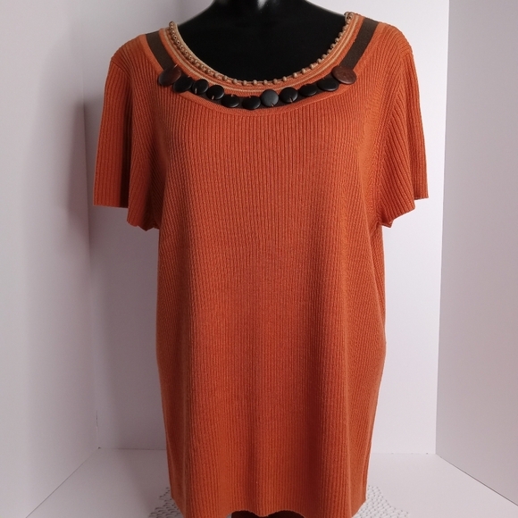 R.Q.T. SHORT SLEEVE PULLOVER SWEATER SIZE XL ORANGE WITH BRN.& TAN BEADING - Picture 3 of 10